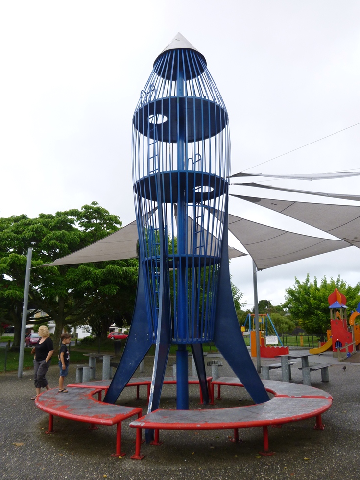 Max's World: rocket park iii