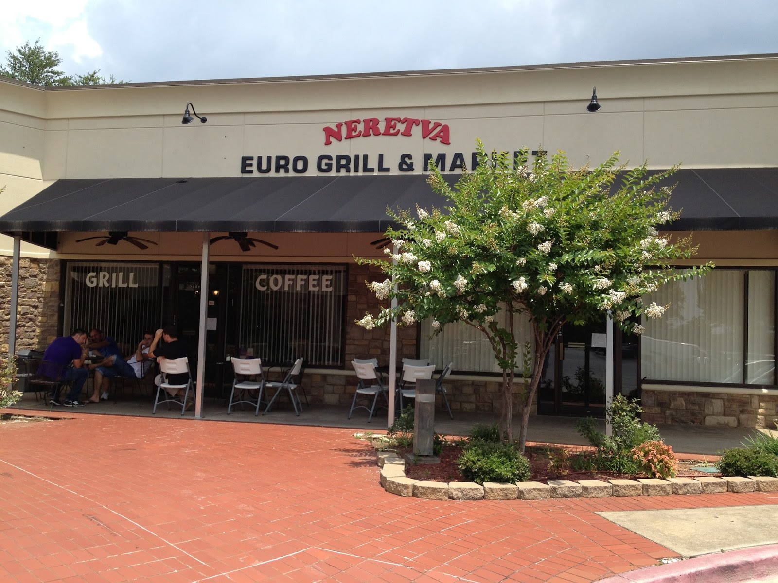 PIG OUT SPOTS Neretva Market (Marietta, GA)