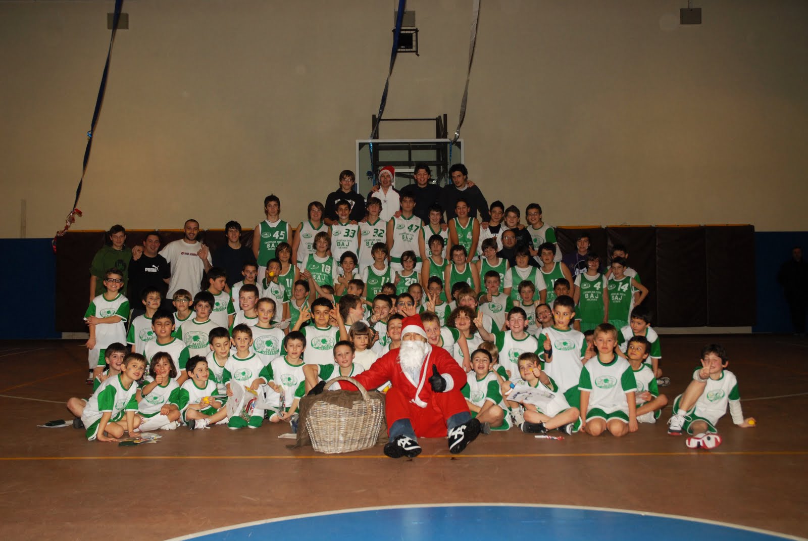 Festa+Basket+Natale+2010+1