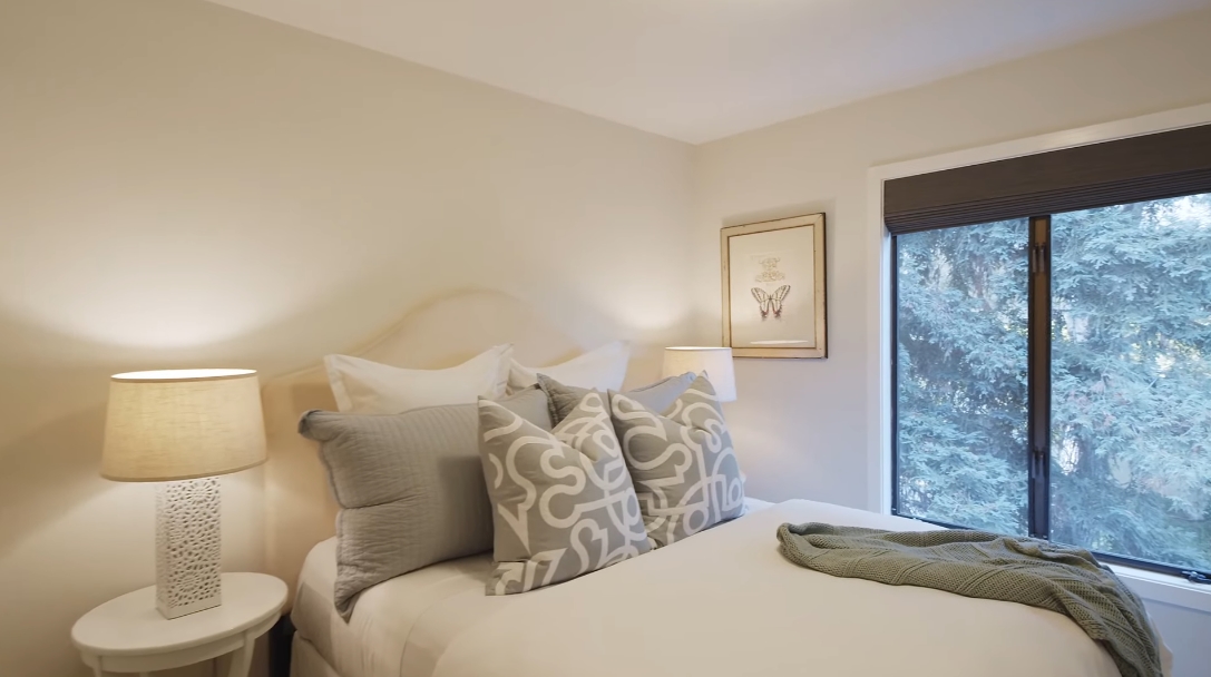 24 Interior Design Photos vs. 2158 Sand Hill Rd, Menlo Park, CA Luxury Townhome Tour