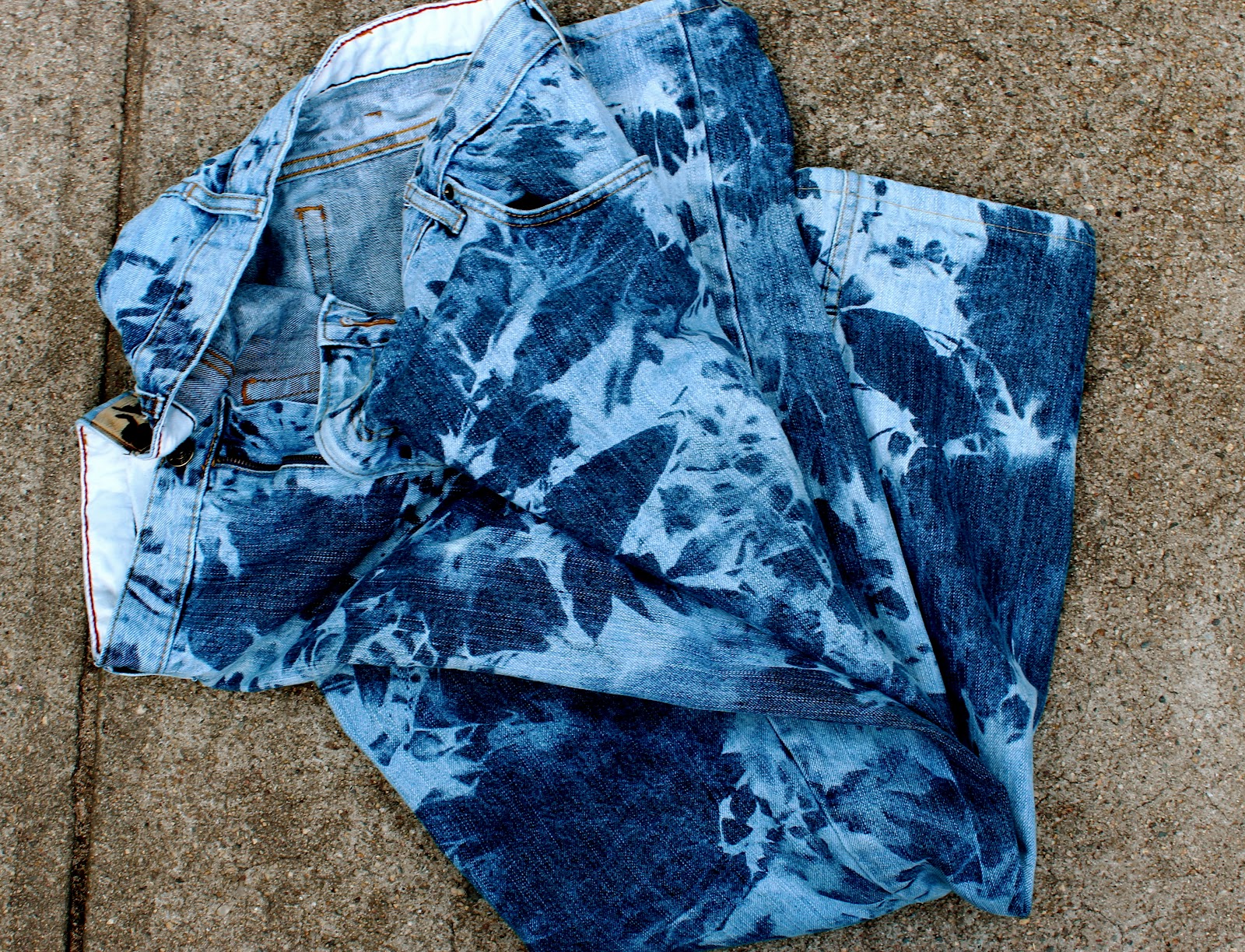 The Style Climber: How To Tie Dye Your Denim Jeans