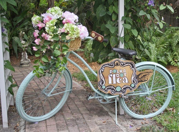 vintage bike painting