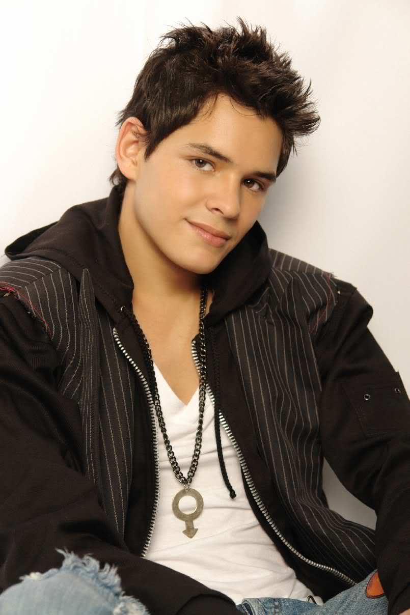 Popland: Ricardo Abarca es Diego (Fotos) - TVCinews - TV de Paga - Música