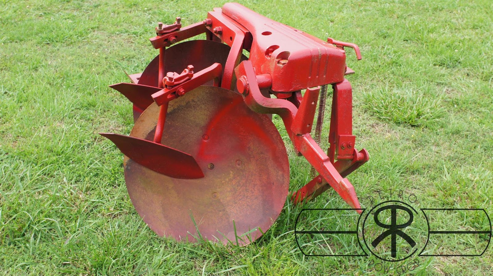 Retro Row Crop One Point Fast Hitch F151 2 Pan Disc Turning Plow