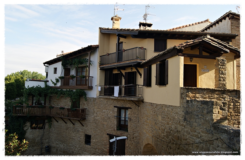 Un paseo,una foto Puente la Reina.
