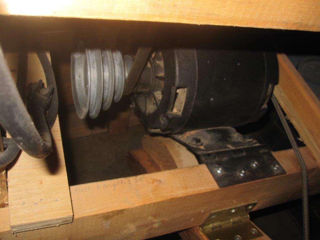 The Valley Woodworker Setting up the lathe for pen turning