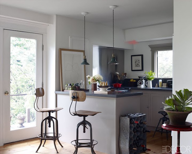 MI RINCÓN DE SUEÑOS: BARRAS Y TABURETES EN LA COCINA