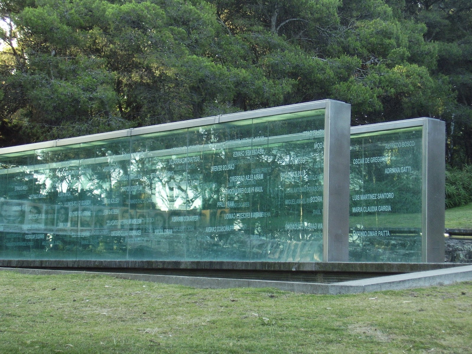 Madres y Familiares de Uruguayos Detenidos Desaparecidos Memorial de