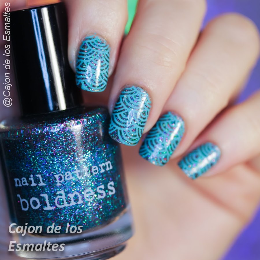 Placa Hehe 045 y Elderberry de Nail Pattern boldness