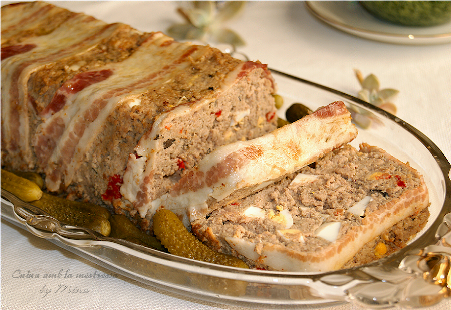 Terrina trufada de carne y ave