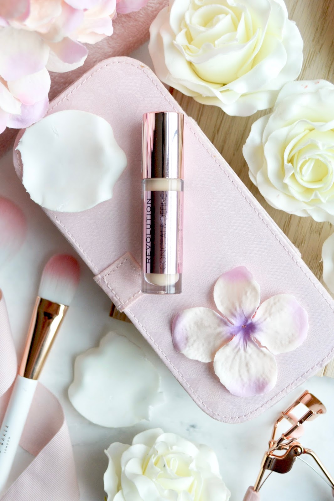 Makeup Revolution Conceal & Define Makeup Revolution Conceal & Define