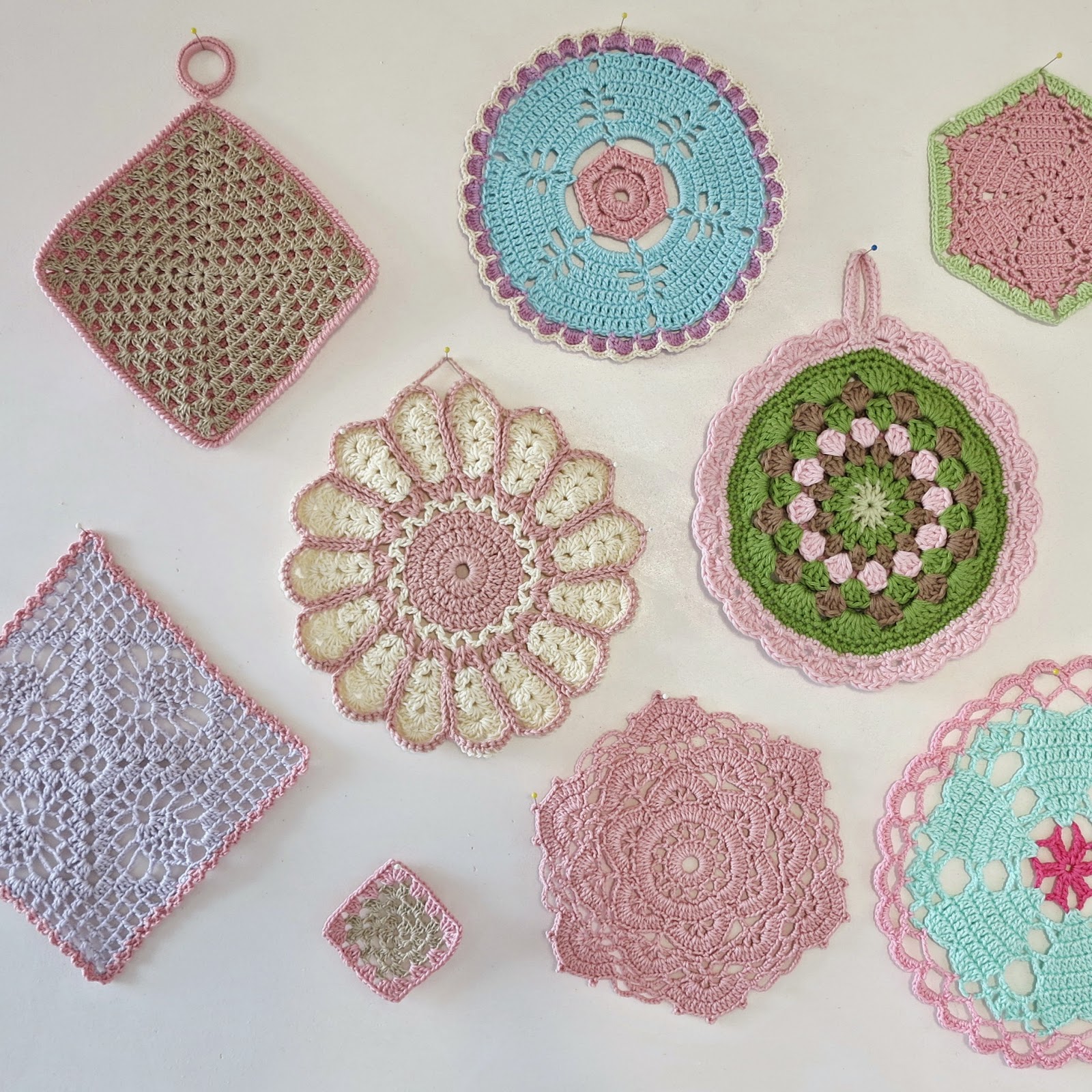 ByHaafner * crochet Doily Delights and Potholder Pastels
