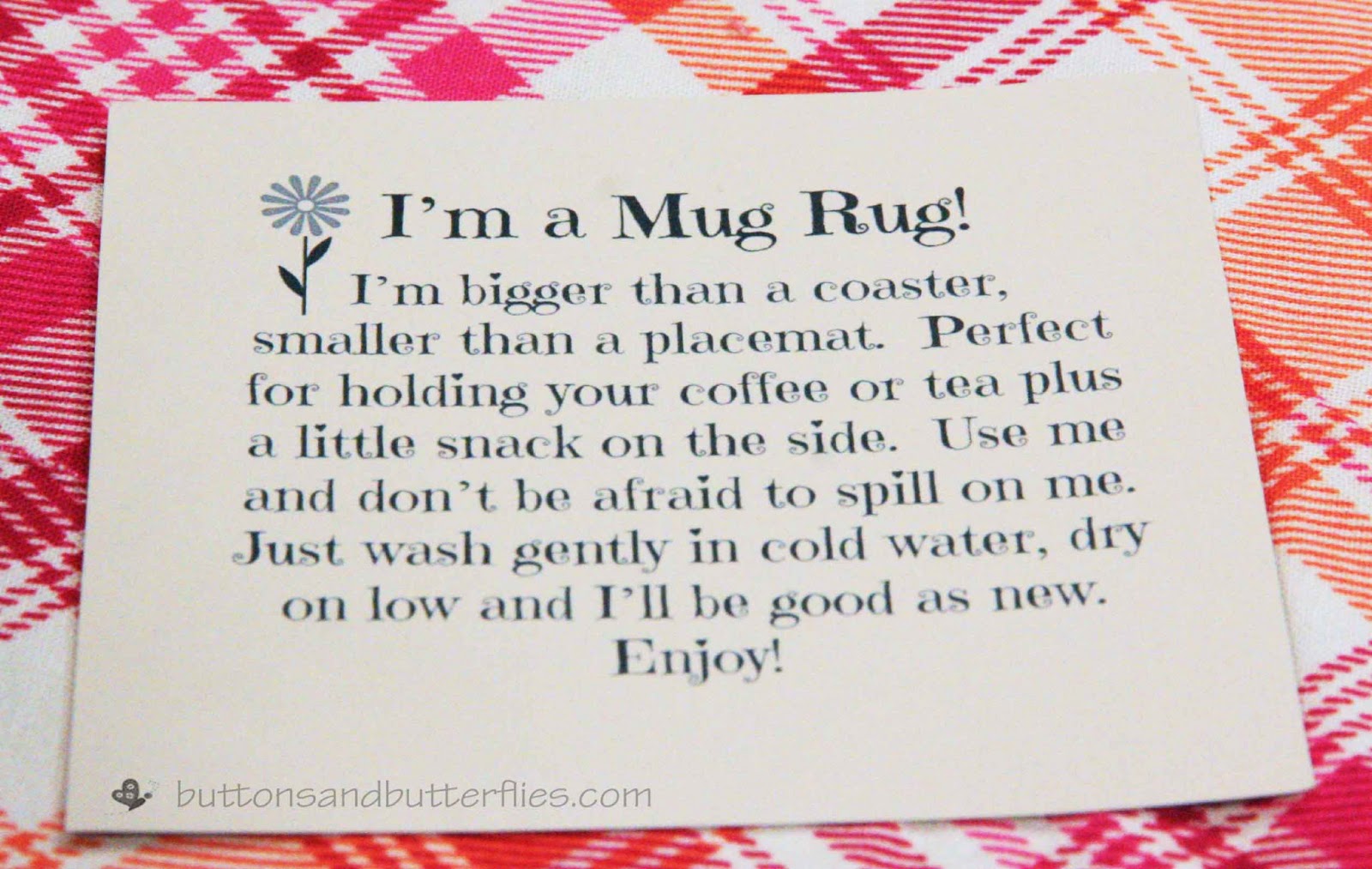 buttons-and-butterflies-mug-rug-tag
