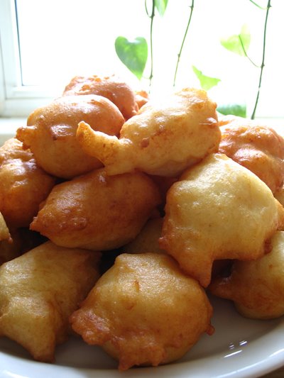 Rum and Ricotta Fritters