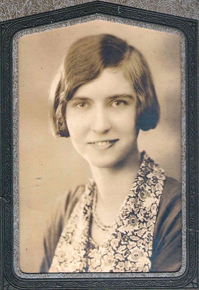 Bob Haircut The Hairstyle That Defined The 1920s Vintage Everyday