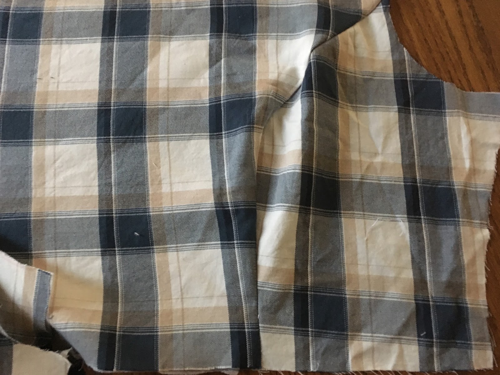 Sew along Luzerne sergé tartan Deer and Doe 2