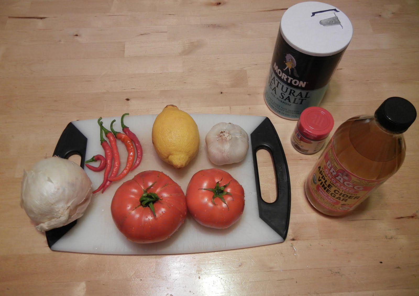 Steady Pursuit Cayenne Pepper Tomato Hot Sauce