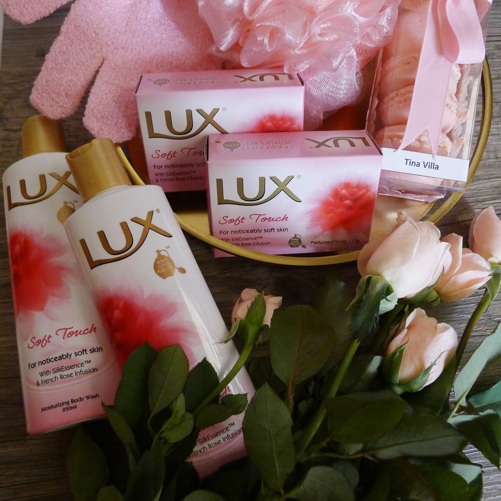 A Review of Lux Soft Touch Body Wash Plus, an Instagram Contest from