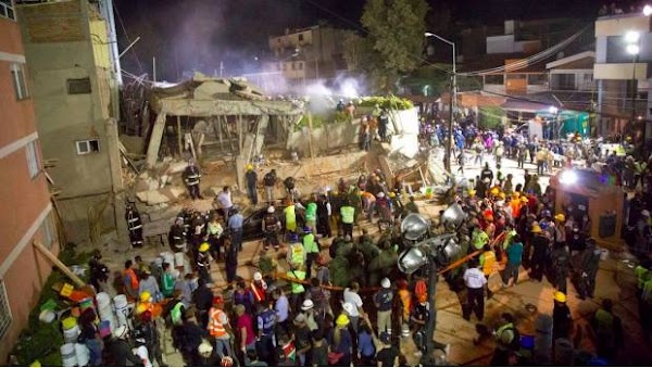 Recuperan 26 cuerpos del Colegio Enrique Rébsamen Recuperan 26 cuerpos del Colegio Enrique Rébsamen