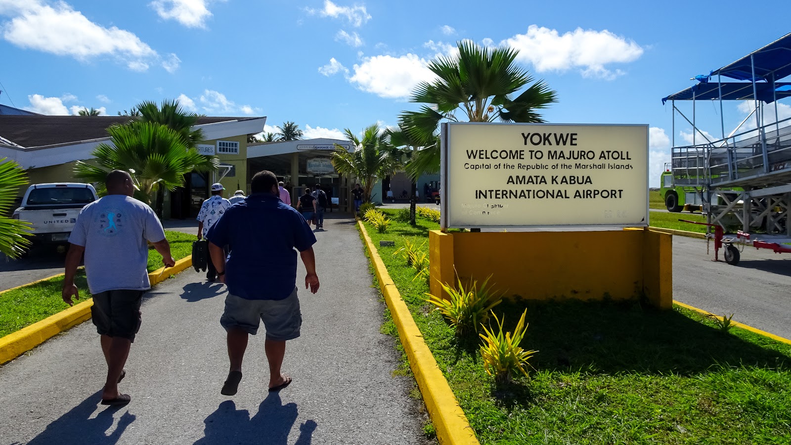 Marshall Islands - The plane below - Sven's Travel Venues