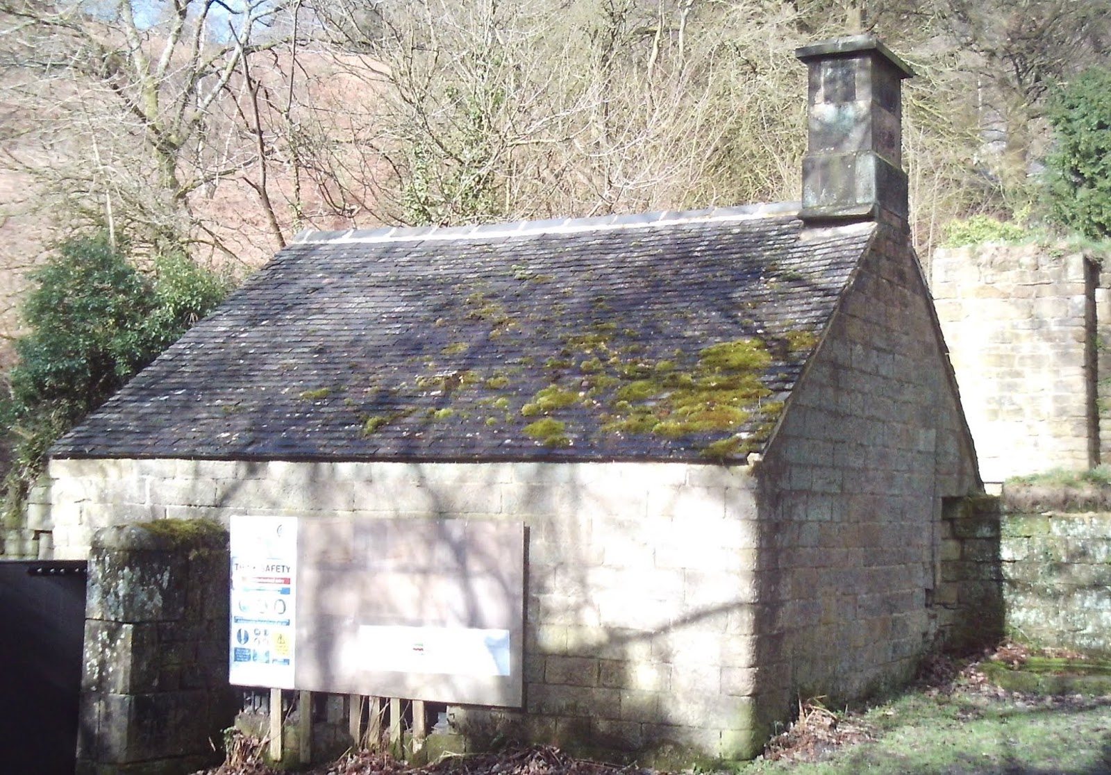 Walking The Peak Bentley Bridge, Lumsdale, Matlock Green, Old Matlock