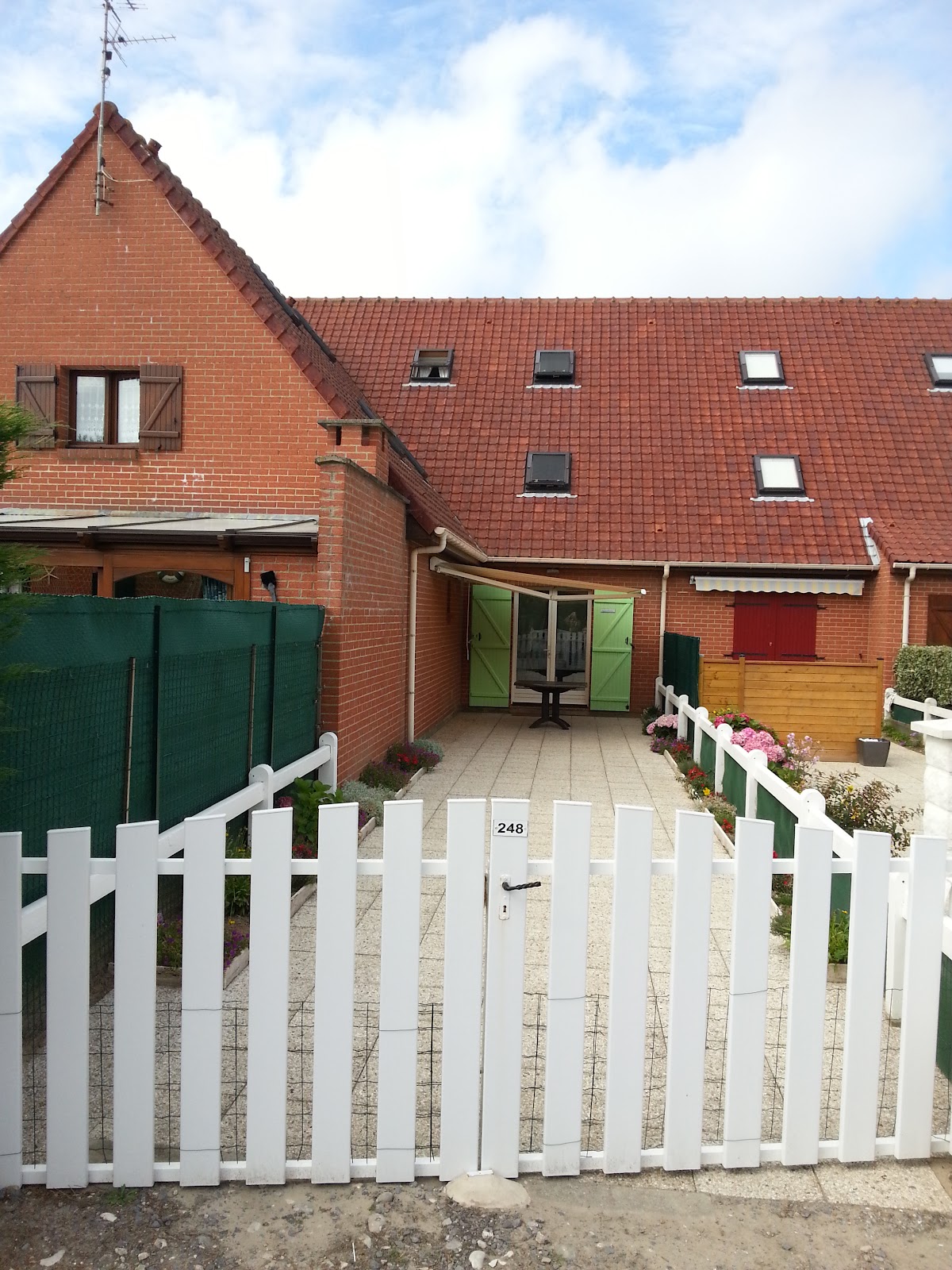 Yves & Nicole vous accueillent... Ste Cécile plage le Touquet