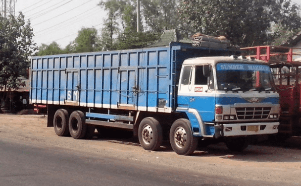 Pengertian sumbu roda dan konfigurasinya pada truk - OMBRO