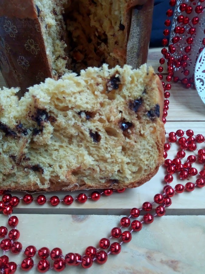 Panettone de calabaza con chocolate y naranja confitada. Receta navideña. Desayuno, merienda, postre. Muy esponjoso. Sin masa madre. Sin prefermento. Cuca