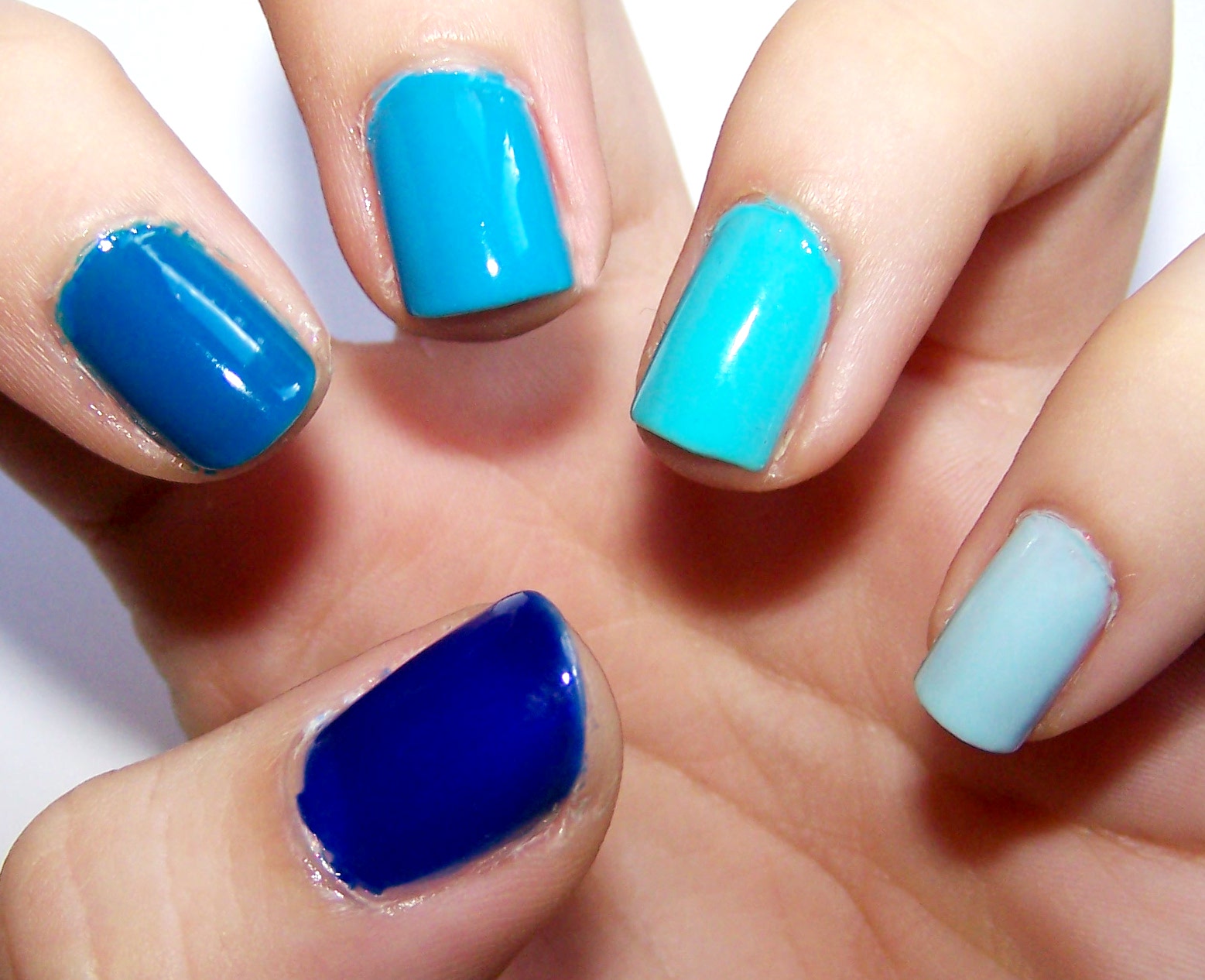 ombre nail design for summer