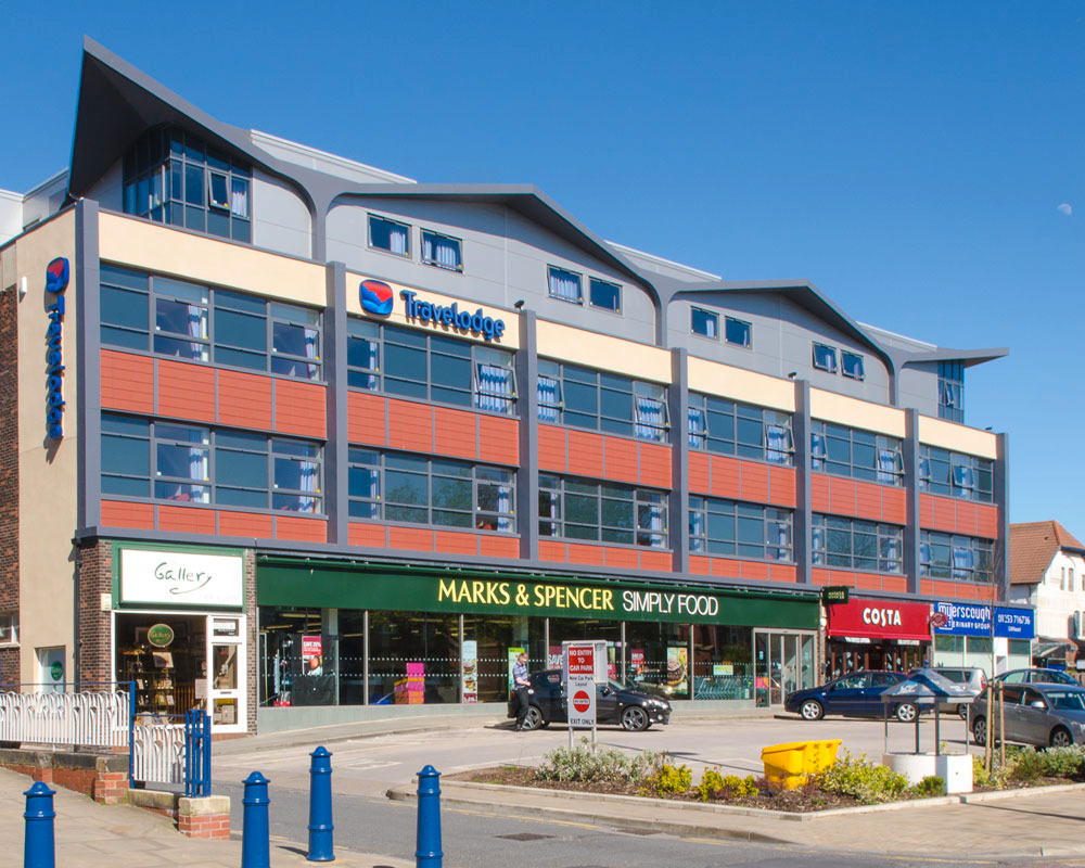 RO Real Estate Press SALE OF LYTHAM ST ANNE'S TO SAVILLS INVESTMENT