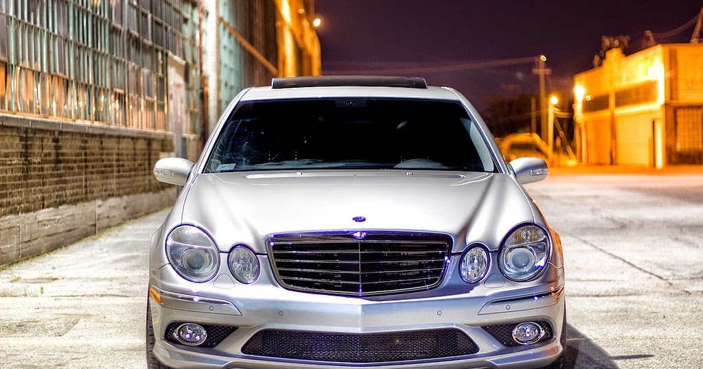 Mercedes Benz w211 White