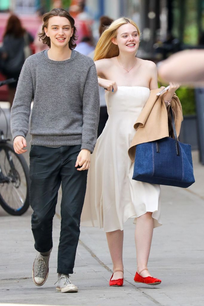 Elle Fanning in Cute Style in New York City - Celebs Style Fashion