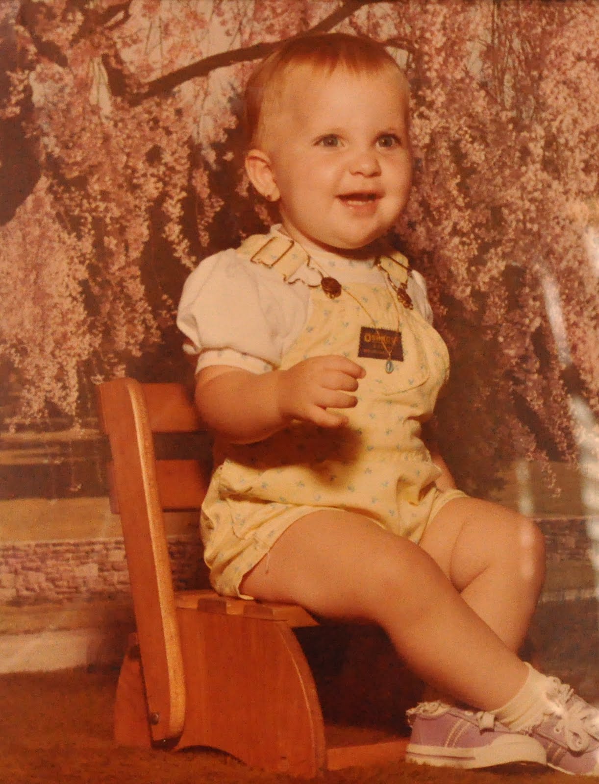 Life While I&rsquo;m Waiting: Happy Birthday Kelly