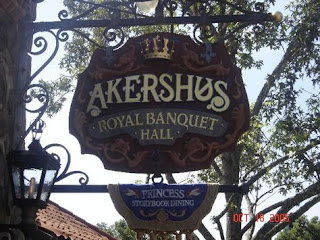 Beef Tips and Spring Stew -Restaurant Akershus Beef Tips and Spring Stew -Restaurant Akershus