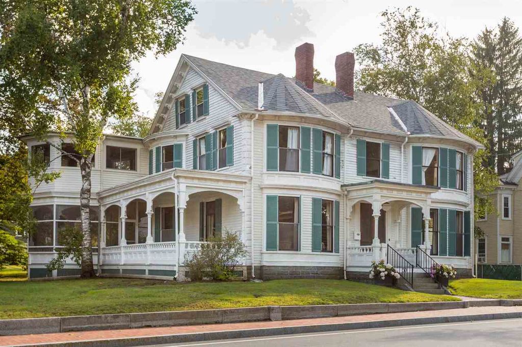 Sweet House Dreams 1815 Victorian in Dover, New Hampshire