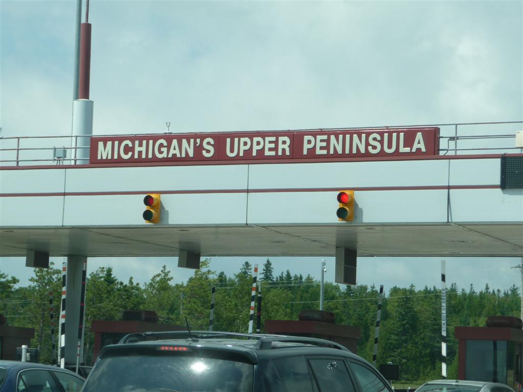 Skid and Sandy On The Road Swanton Ohio to Sudbury Ontario