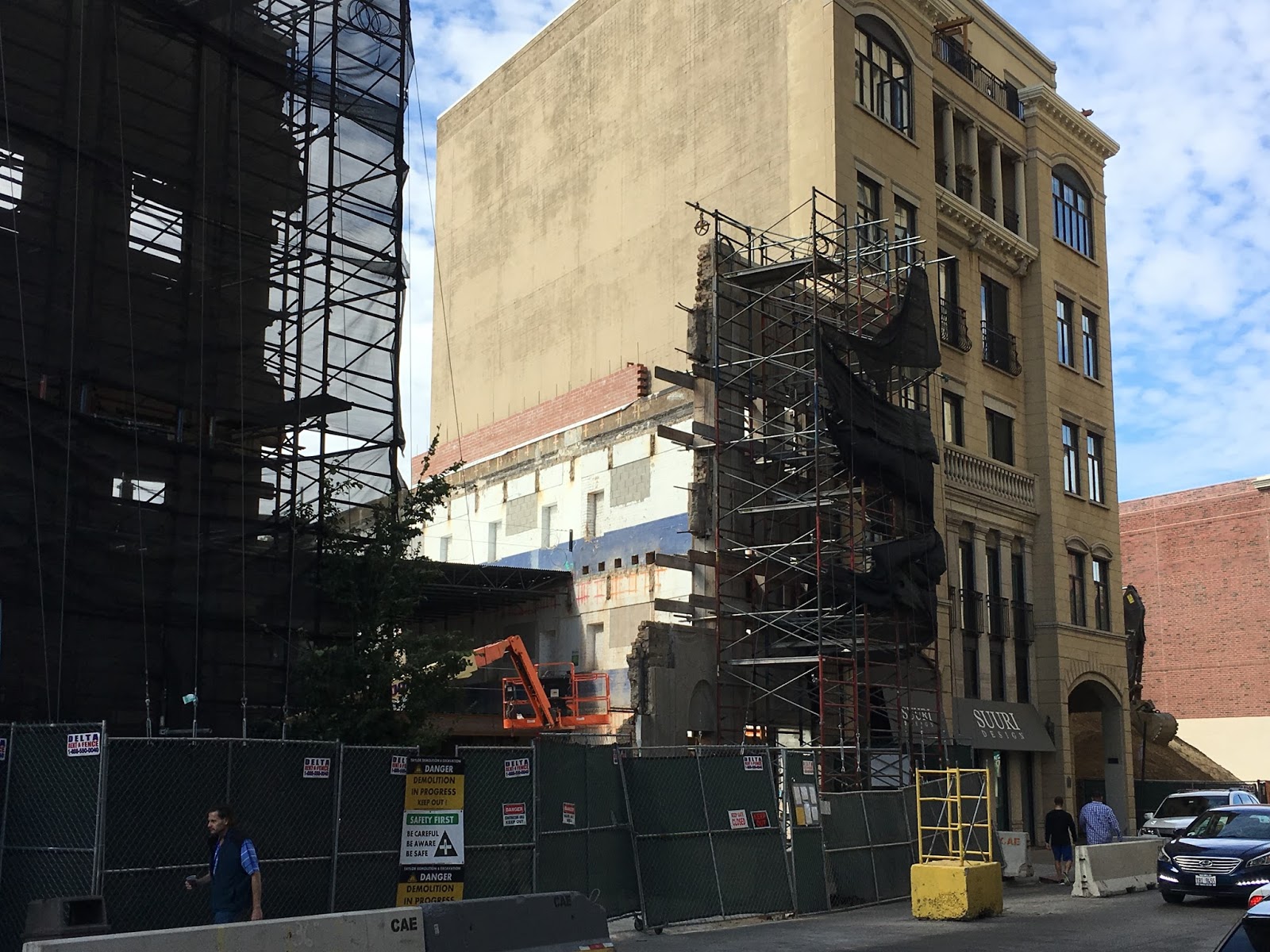 The Chicago Real Estate Local Lincoln Park highend new construction