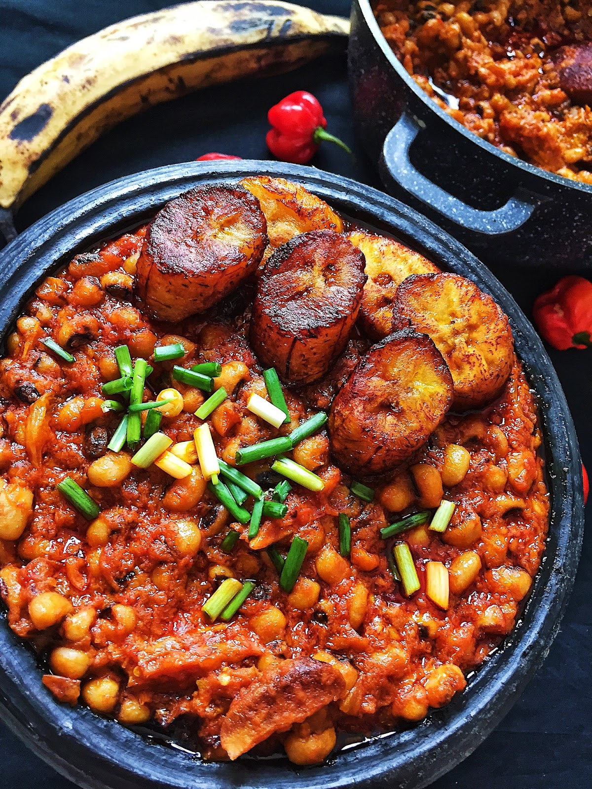Akitchenfaraway GHANAIAN STYLE STEWED BLACK EYED BEANS STEW (red red)