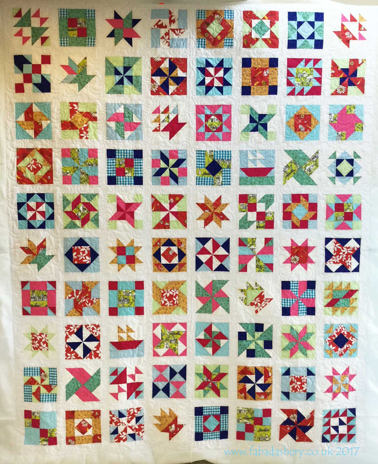 Fabadashery Longarm Quilting Lynne's Modern Homestead Sampler Quilt