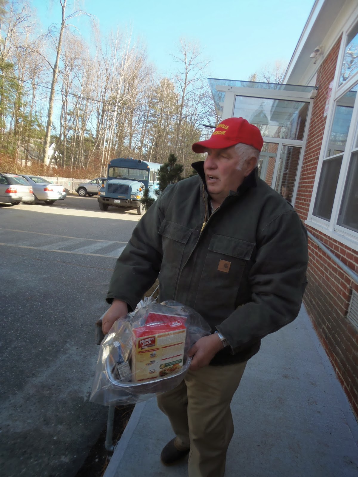 L'Ecole Française du Maine Thanksgiving Baskets Donations for Freeport