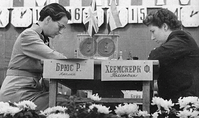 Torneo femenino Moscú 1952, Bruce vs. Heemskerk