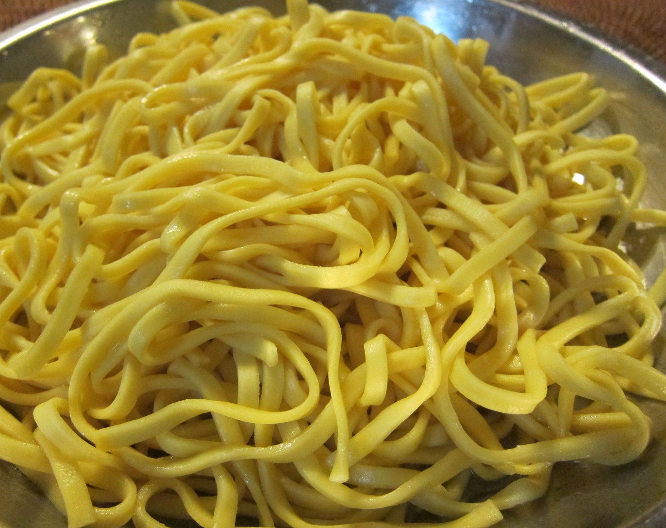 Лапша желтая. Желтая лапша. Yellow Noodles.