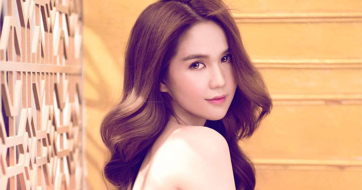 Hot girl…Ngọc Trinh twenty-nine