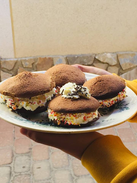 Whoopies De Chocolate Con Nata
