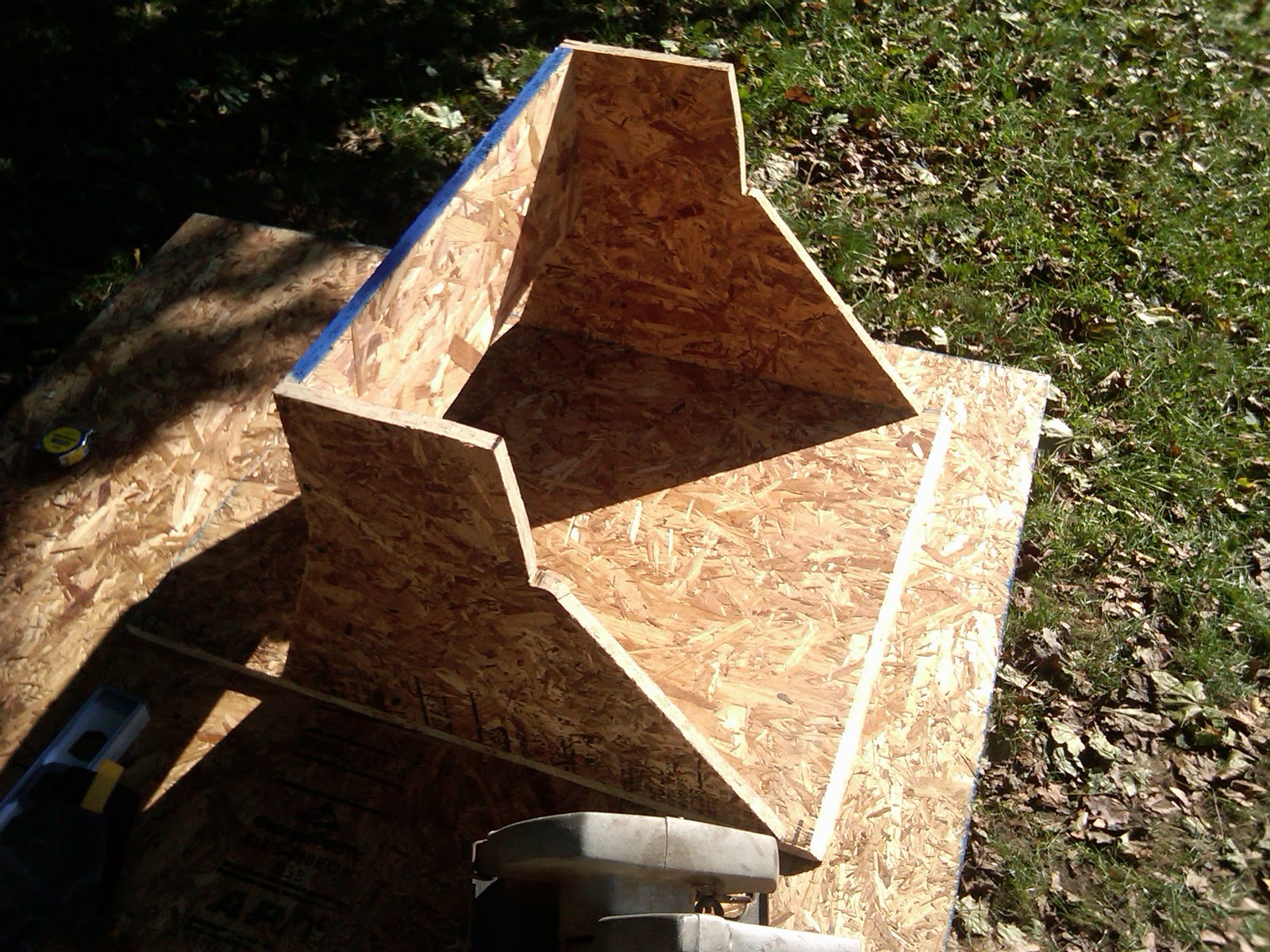 Dog Named Dallas Building a Flyball Box