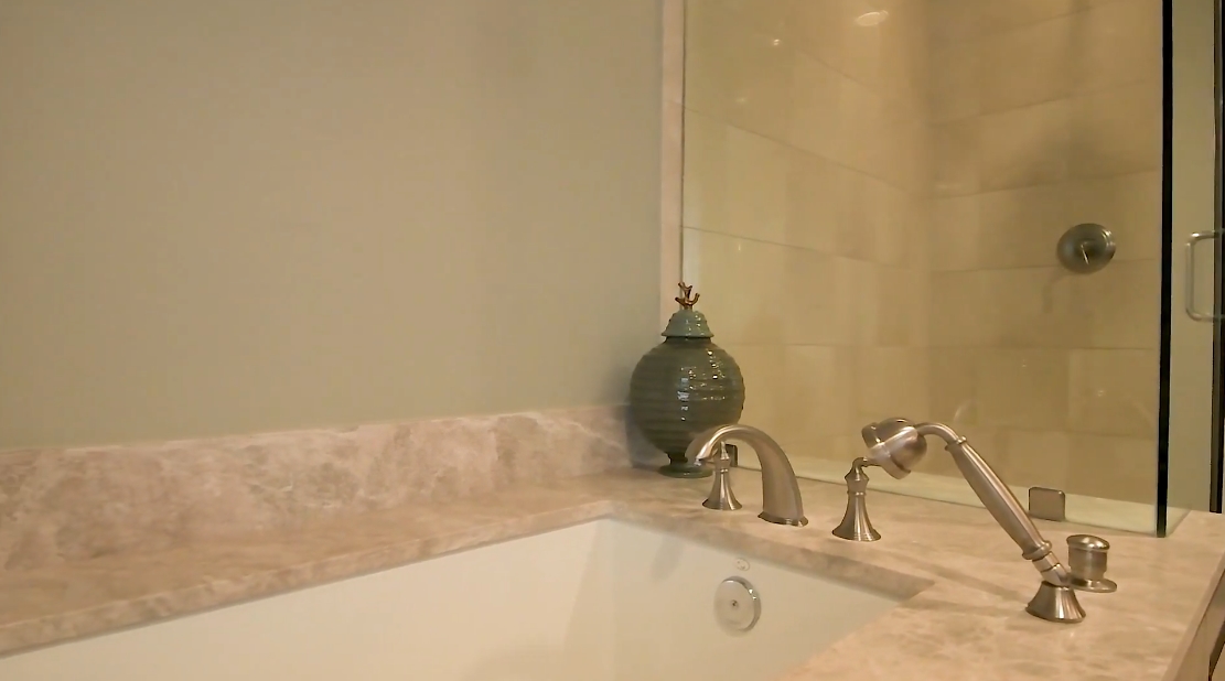 Tour 4242 Broadway, San Antonio vs. 27 Interior Design Photos