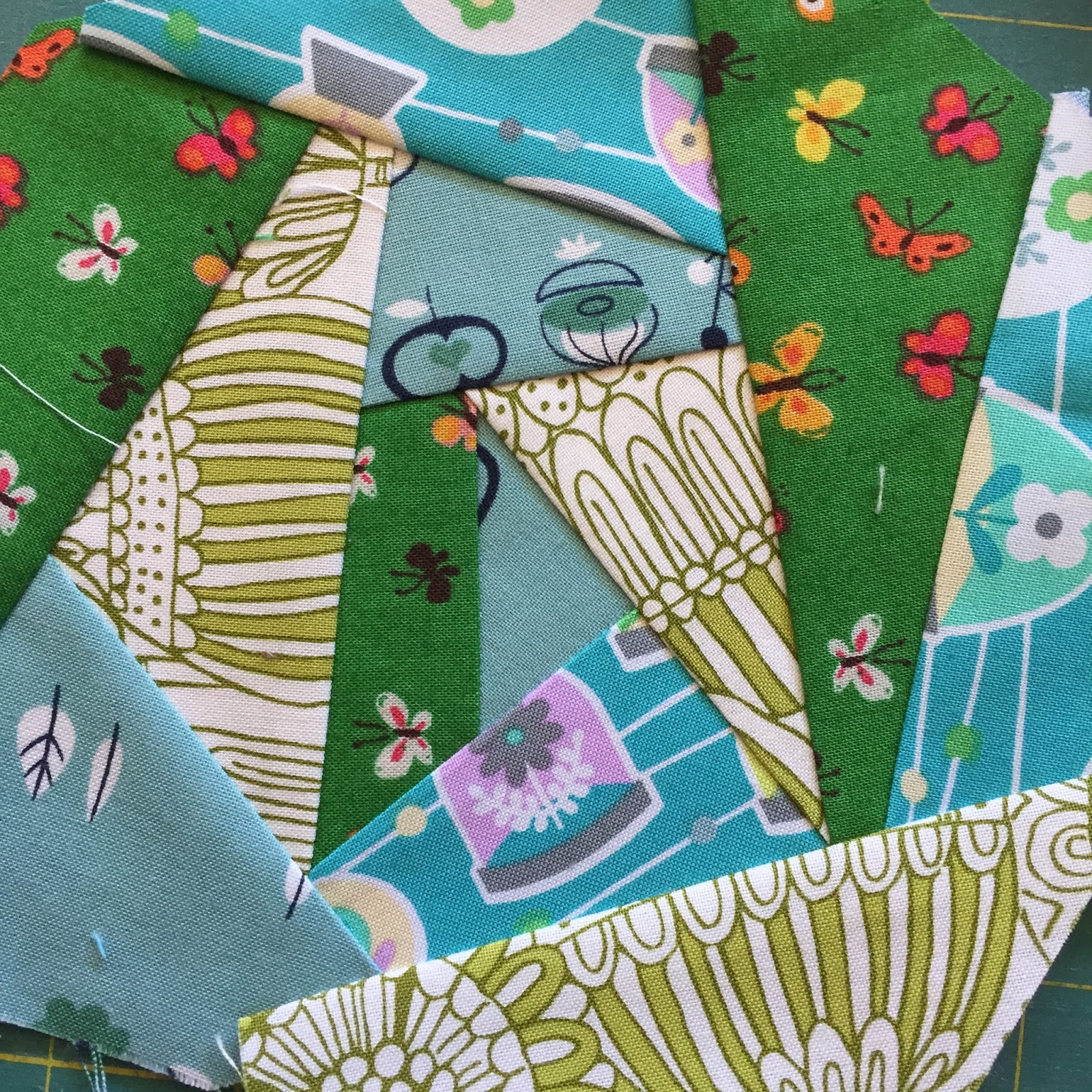 Kate Henderson Quilts Garden Snails Quilt