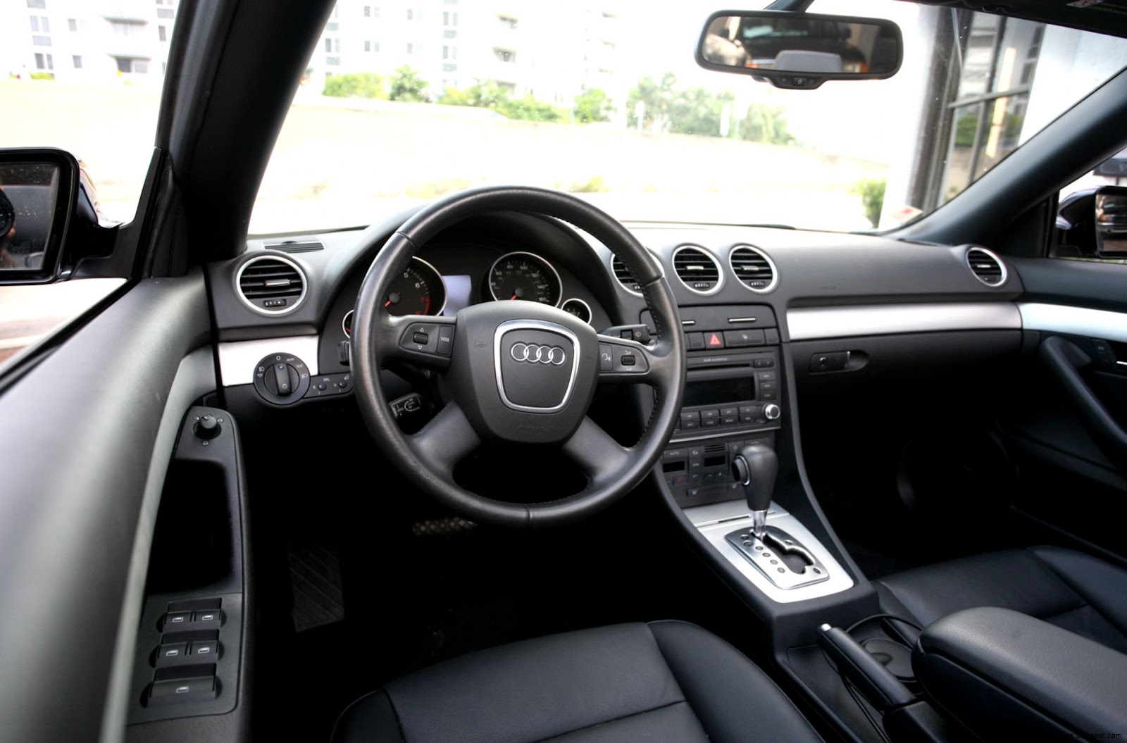 Rent Audi A4 convertible in Miami Lower price in Luxury Car Rental in