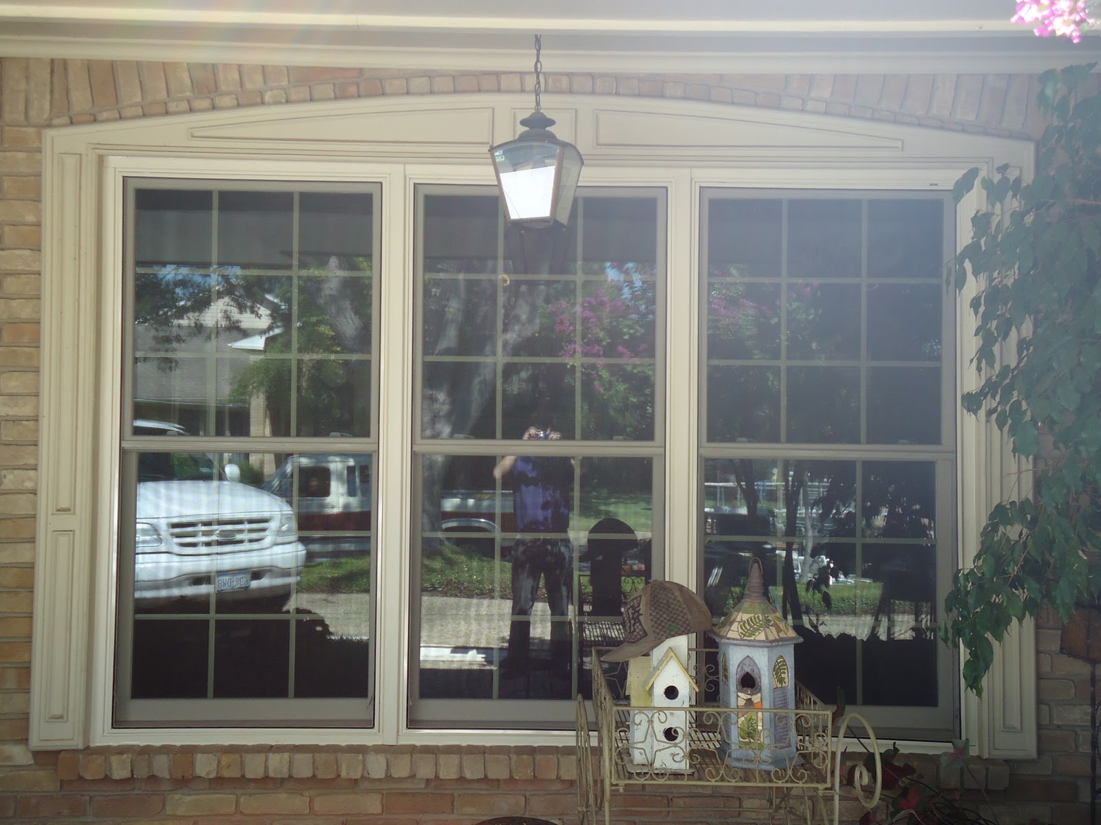 Renewal By Andersen of Dallas Triple Double Hung w/ Grids Between Glass