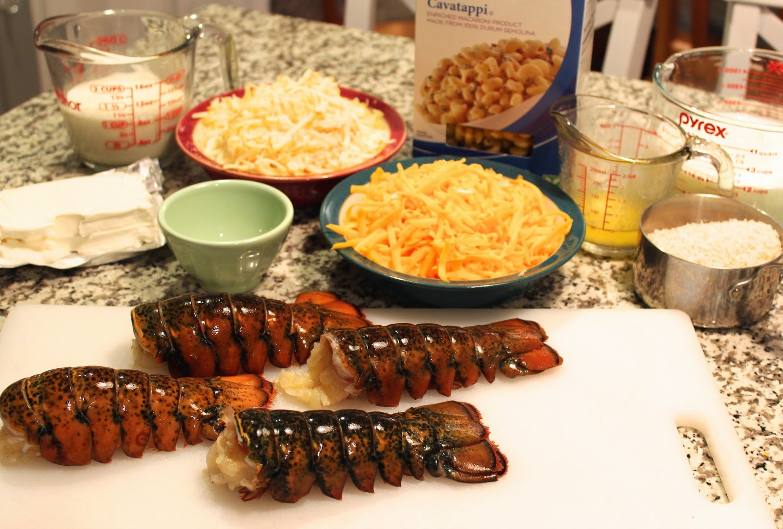 Hey, Mom! What's For Dinner? Lobster Macaroni & Cheese